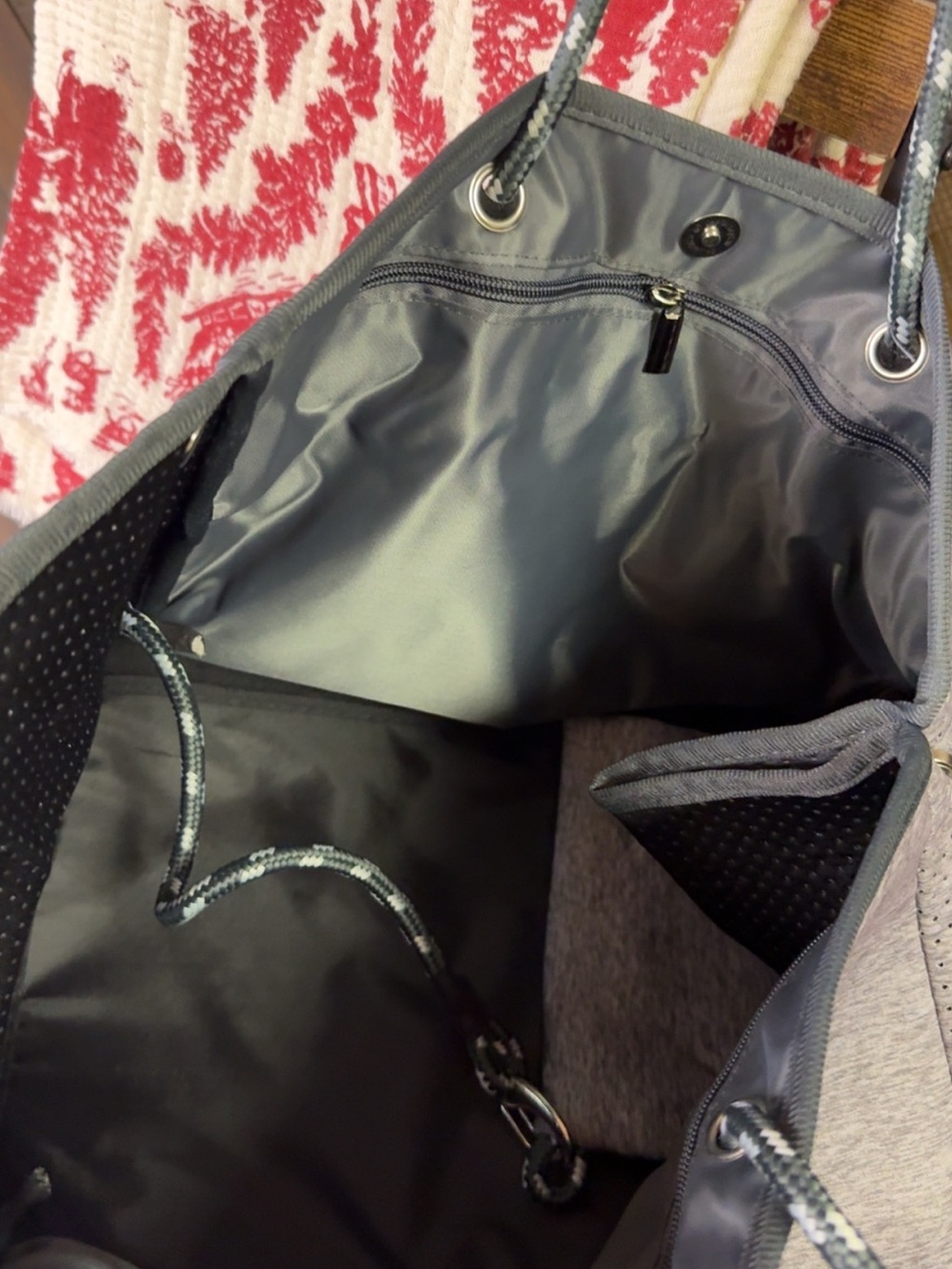 Simply Southern Gray Rope-Handled Tote - Picture 2 of 5